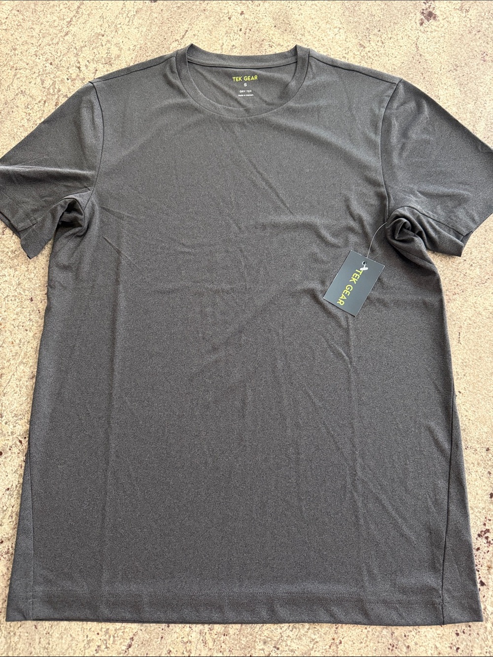 tek gear Men’s Gray Short Sleeve Performance Tee